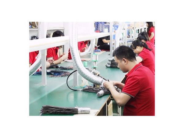 手機(jī)數(shù)據(jù)線(xiàn)加工廠(chǎng)專(zhuān)業(yè)的標(biāo)準(zhǔn)有這幾點(diǎn)